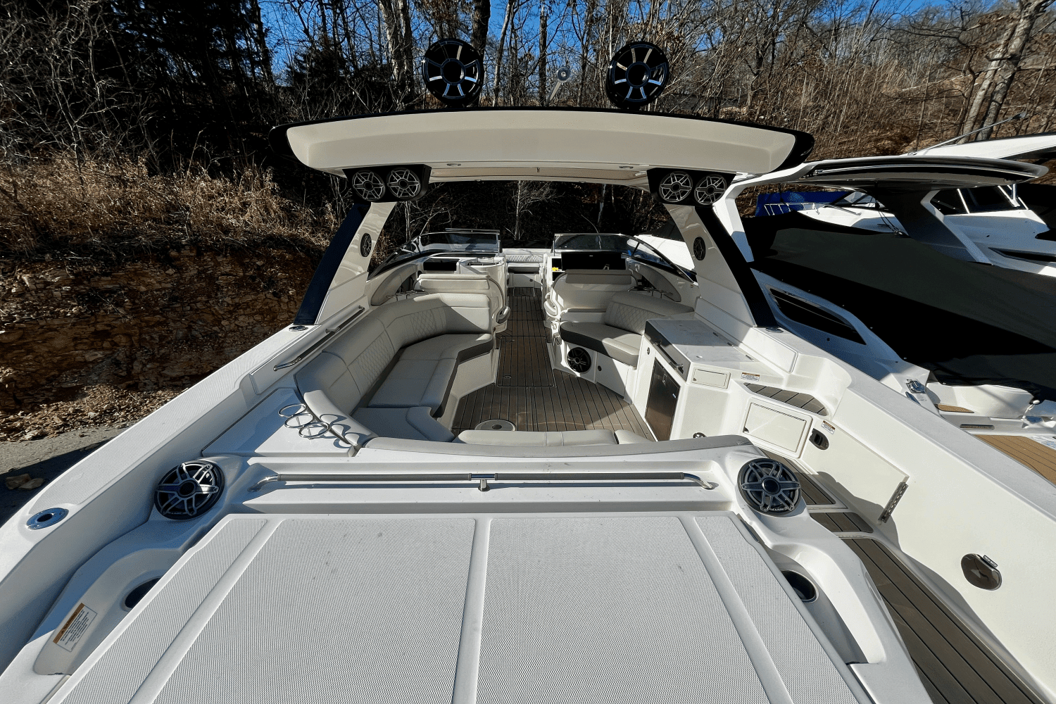 2022 Sea Ray 350 SLX Image Thumbnail #43