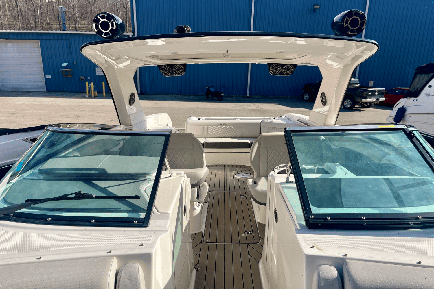 2022 Sea Ray 350 SLX Image Thumbnail #42