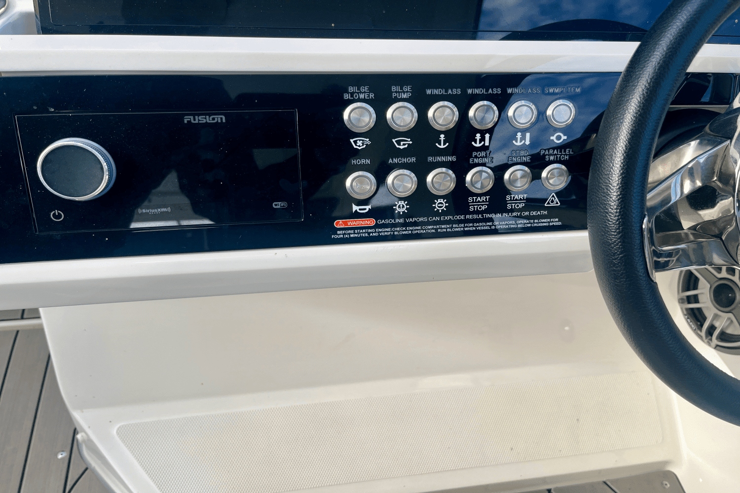 2022 Sea Ray 350 SLX Image Thumbnail #32