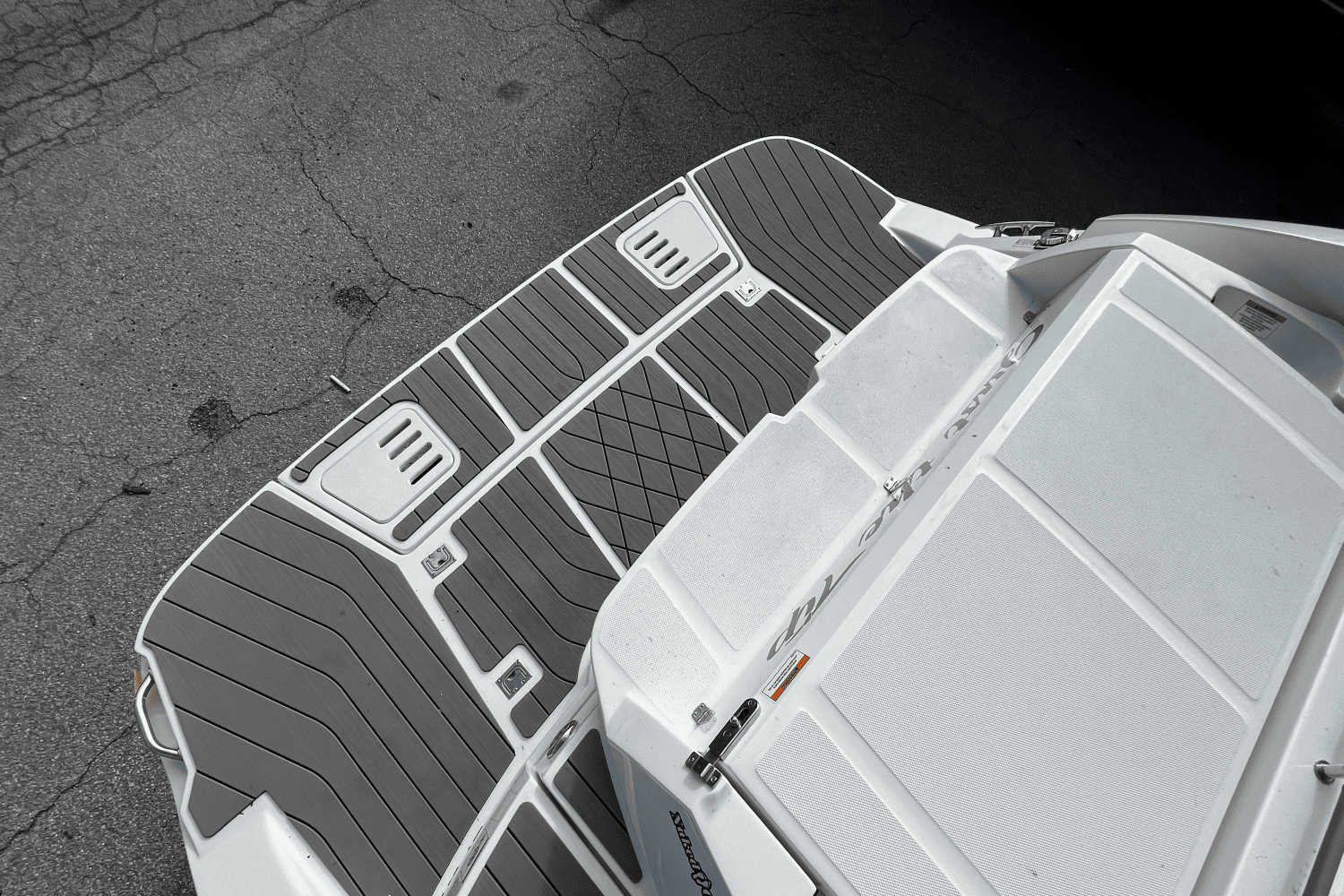 2022 Sea Ray 350 SLX Image Thumbnail #7
