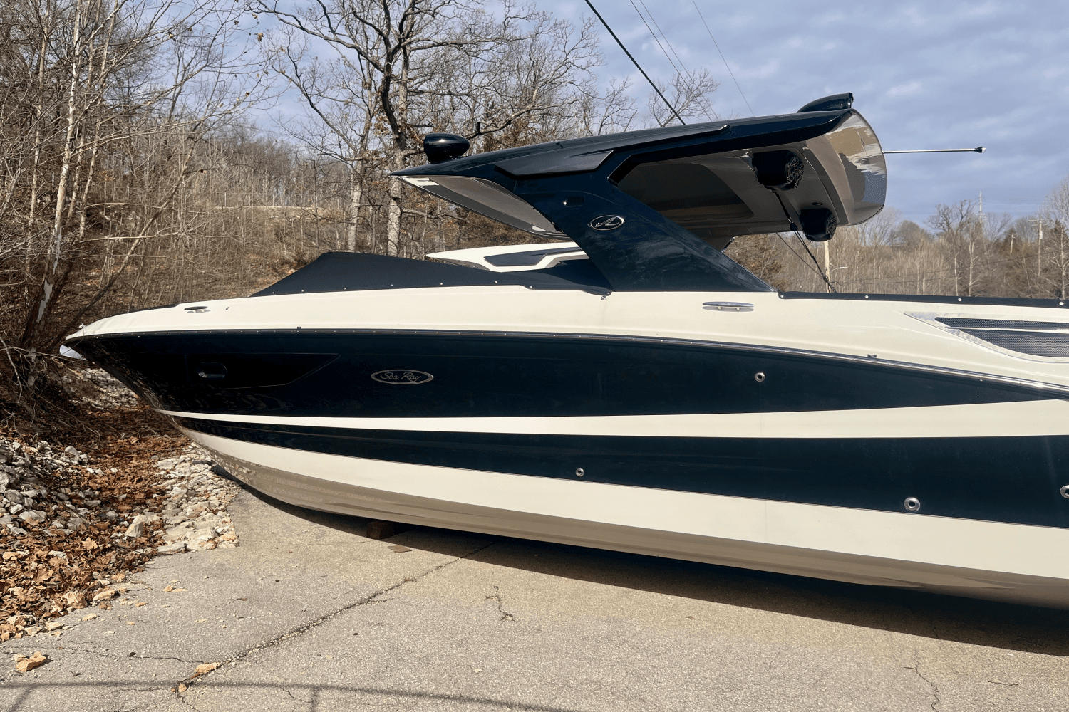 2022 Sea Ray 350 SLX Image Thumbnail #5