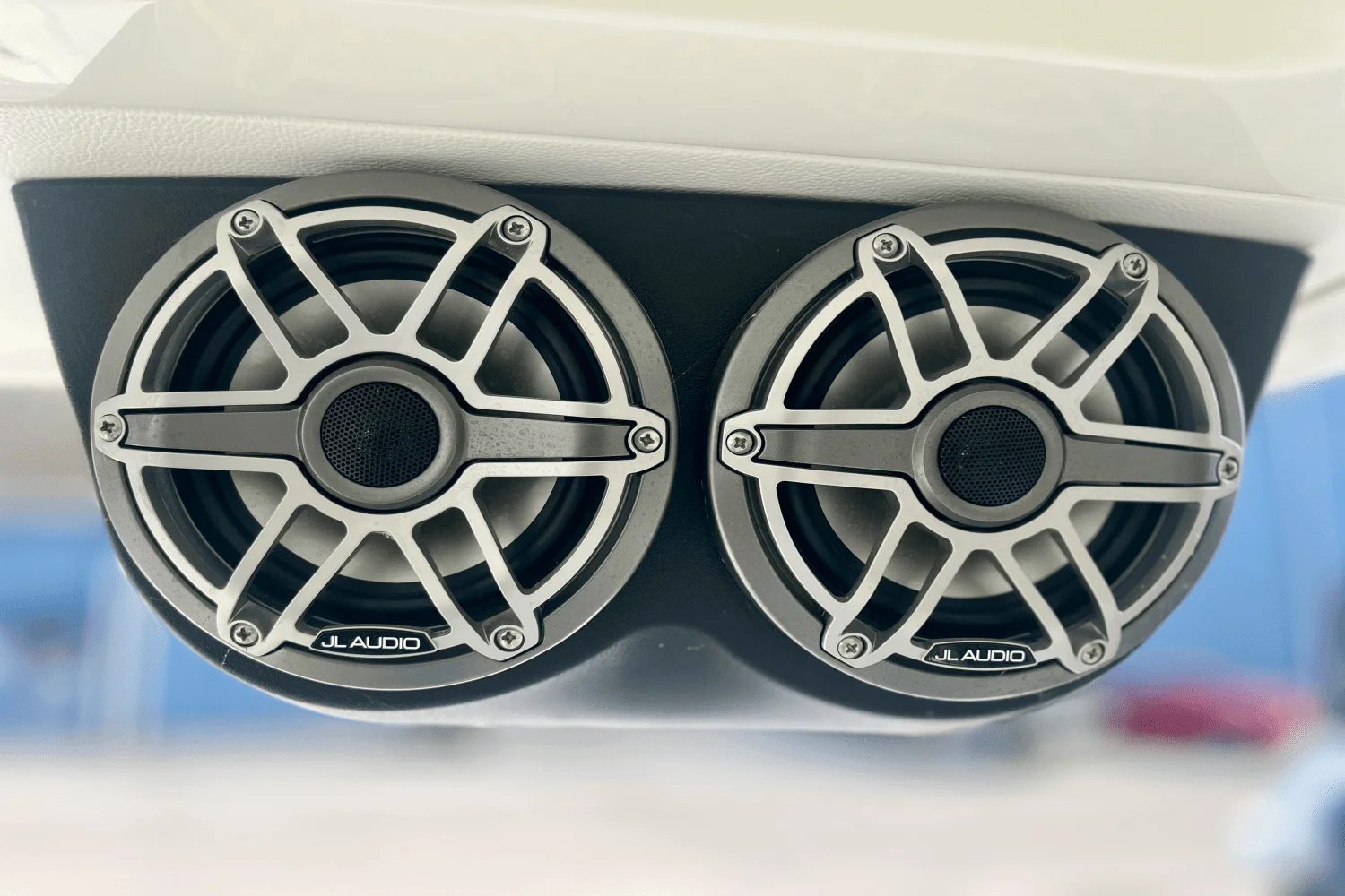 2022 Sea Ray 350 SLX Image Thumbnail #27