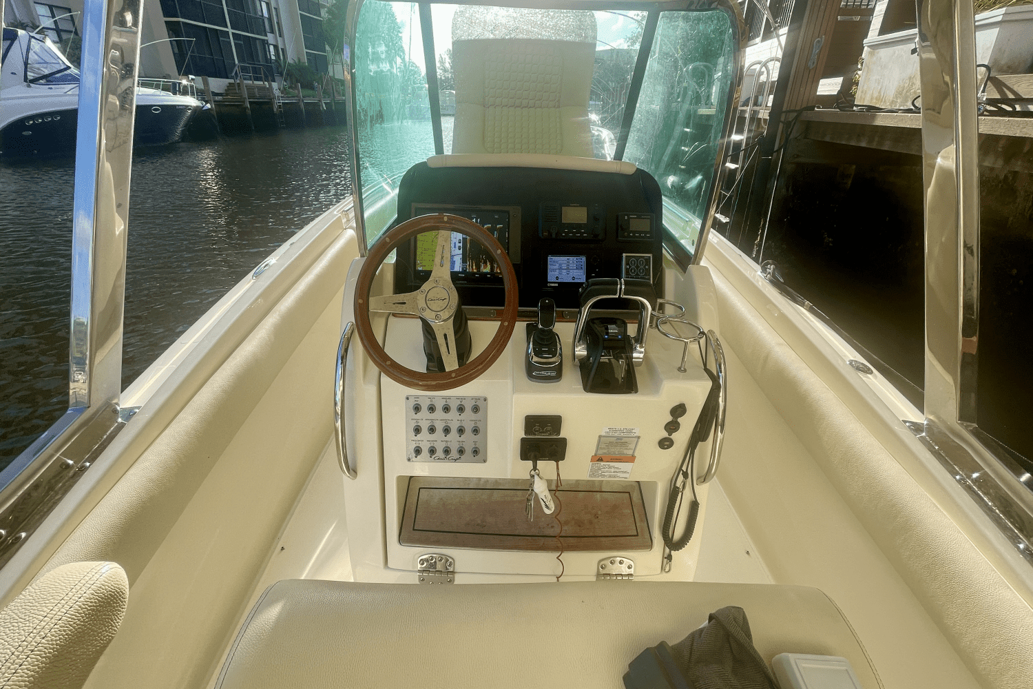 2019 Chris-Craft CATALINA 27 Image Thumbnail #25