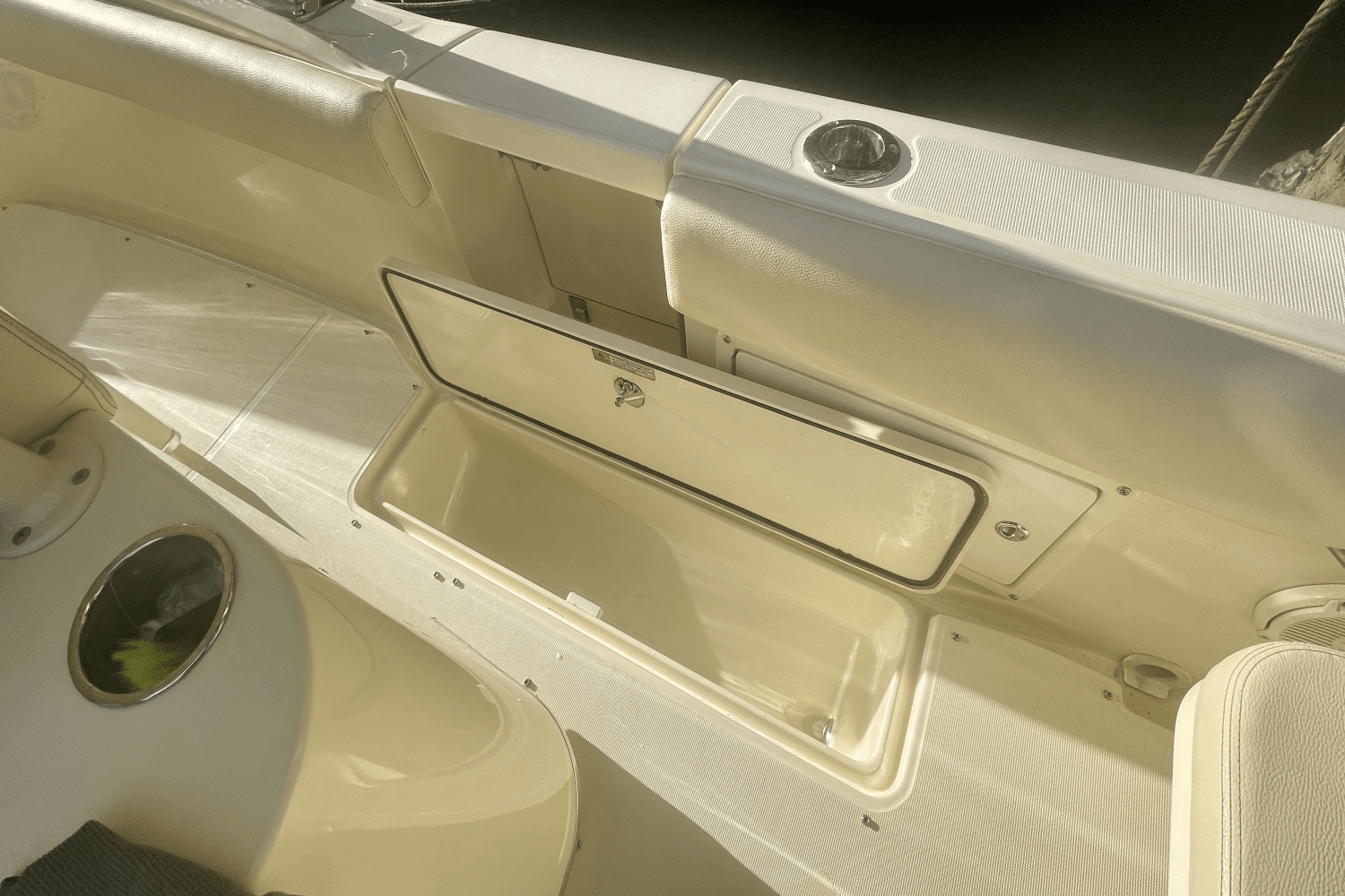 2019 Chris-Craft CATALINA 27 Image Thumbnail #57