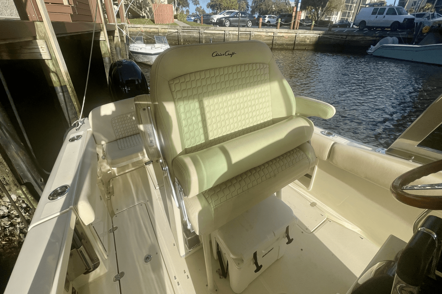 2019 Chris-Craft CATALINA 27 Image Thumbnail #51