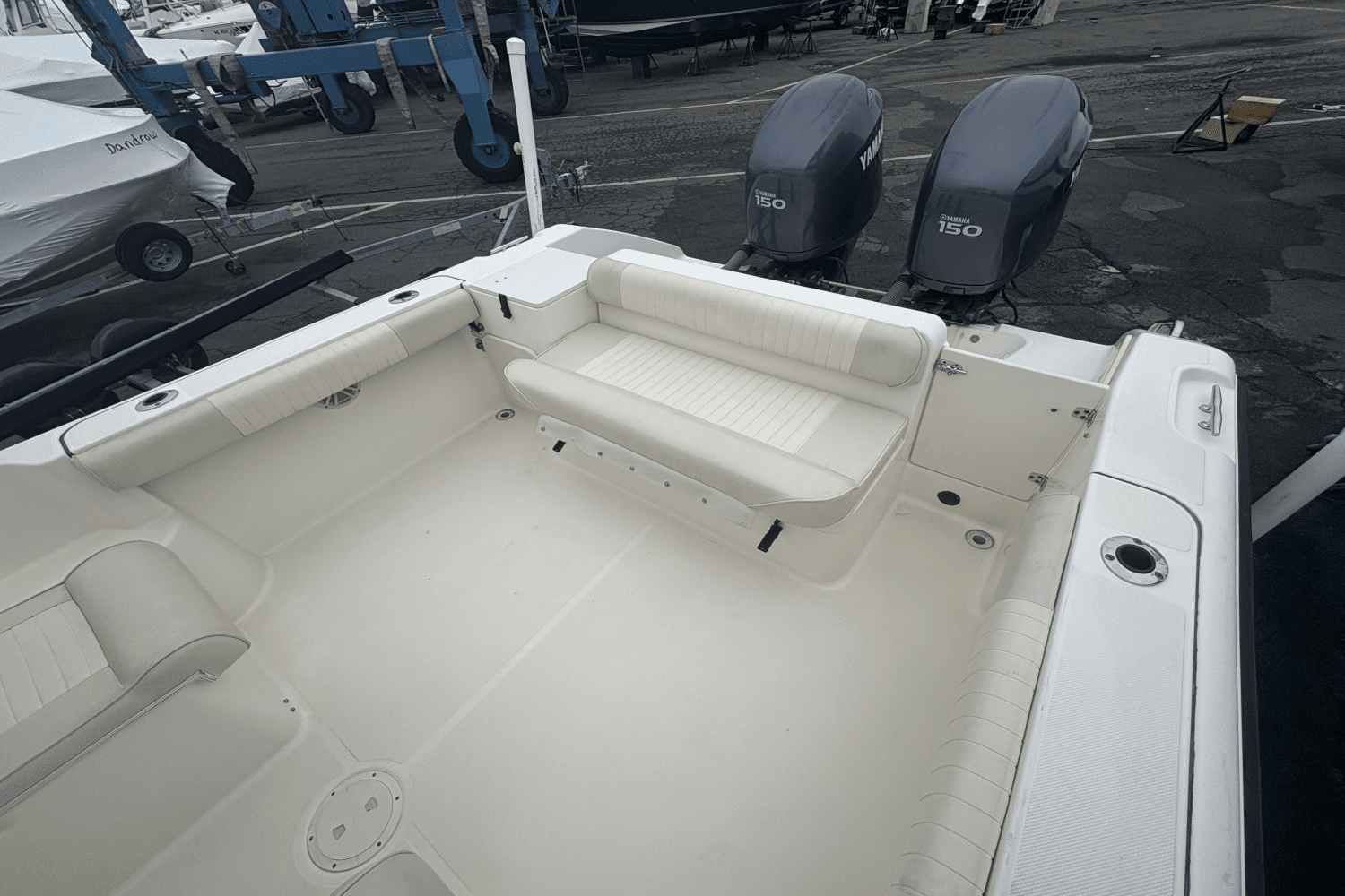 2006 Pursuit 2570 OFFSHORE Image Thumbnail #2