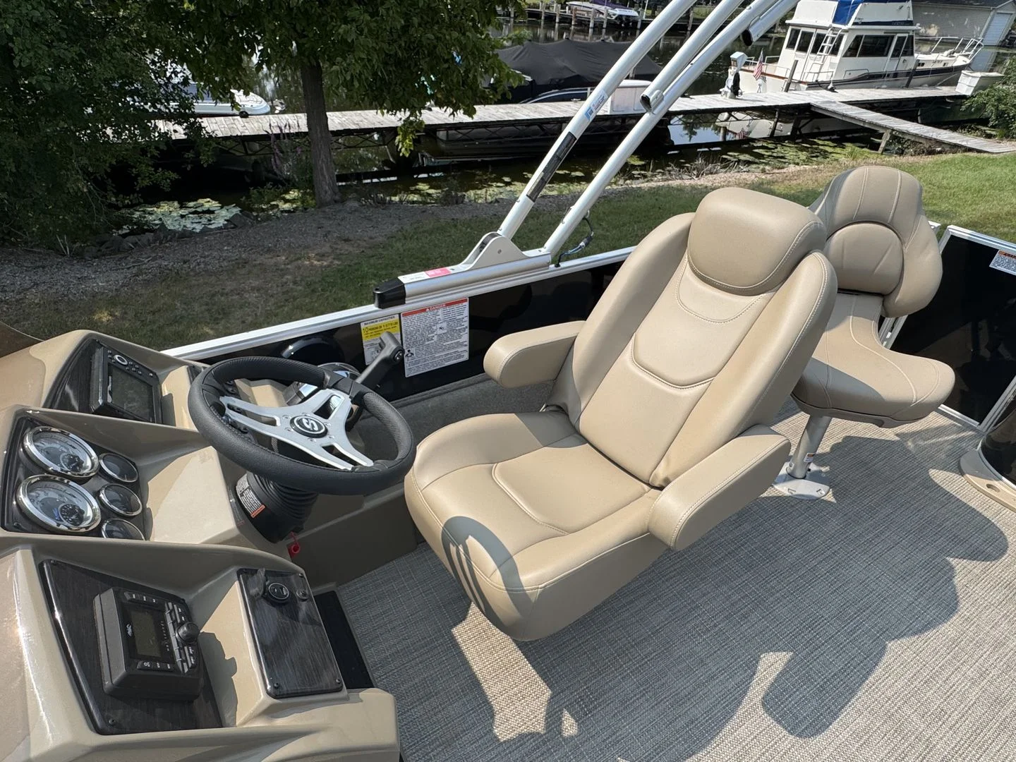2025 Sylvan MIRAGE 8520 Image Thumbnail #5