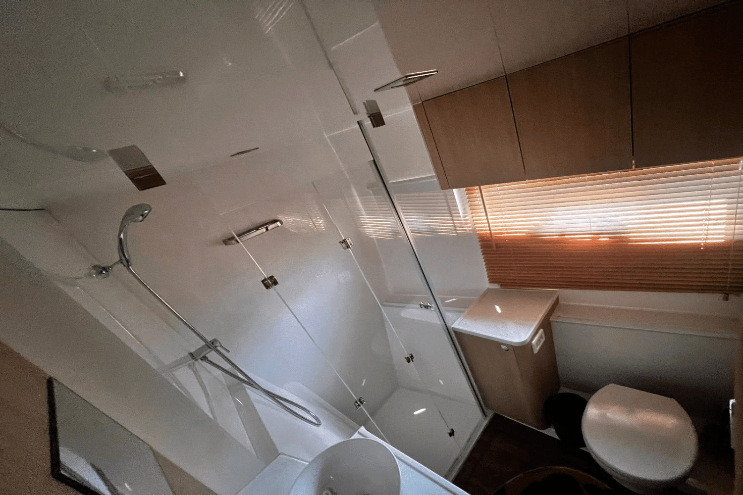 2024 Aquila 42 Image Thumbnail #17