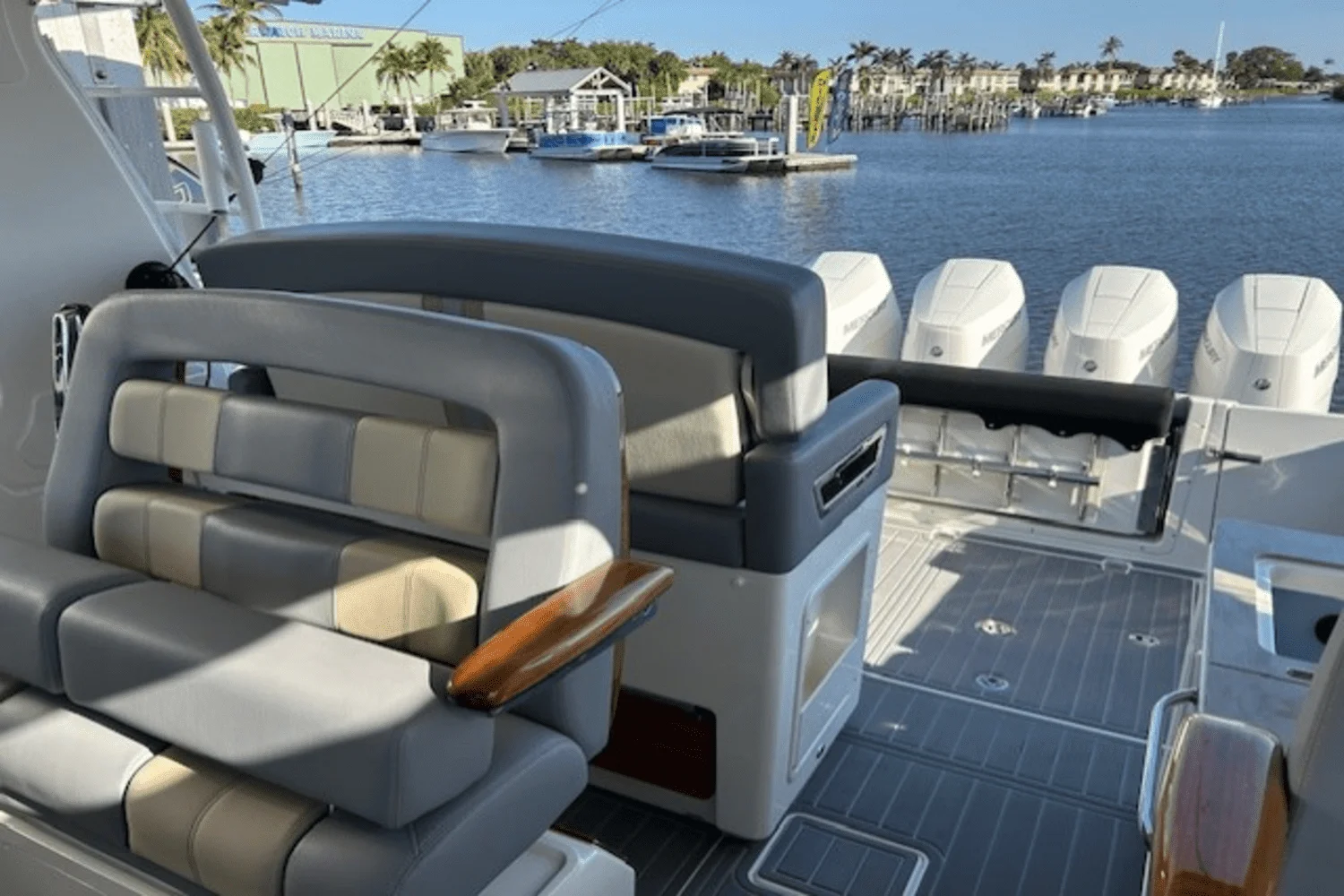 2024 Boston Whaler 380 REALM Image Thumbnail #16