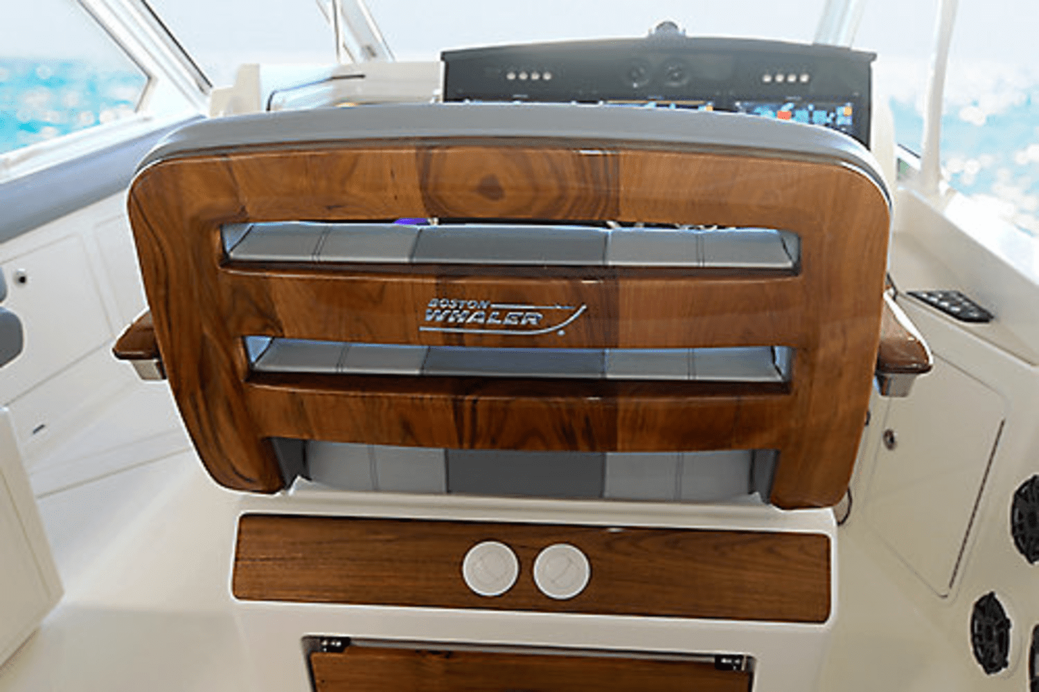 2024 Boston Whaler 380 EX Image Thumbnail #12