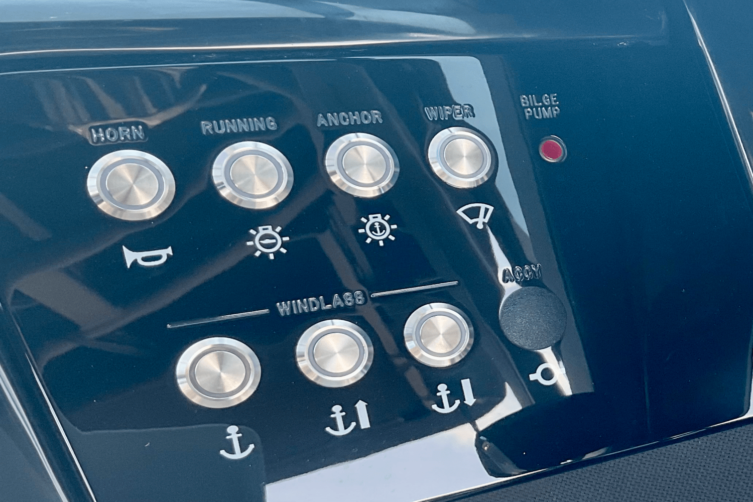 2025 Sea Ray SLX 260 Outboard Image Thumbnail #22