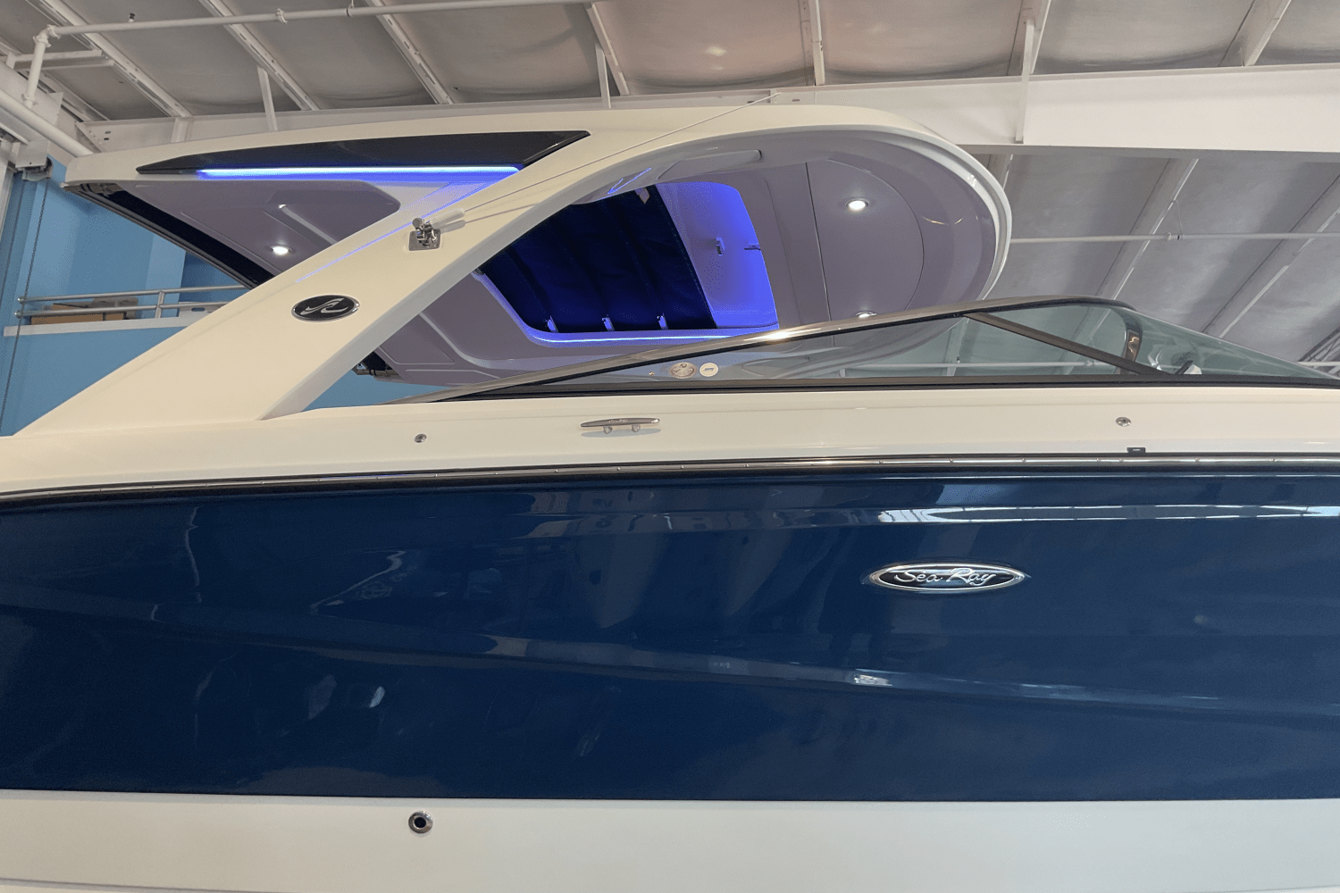 2026 Sea Ray 310SLX-OB Image Thumbnail #2