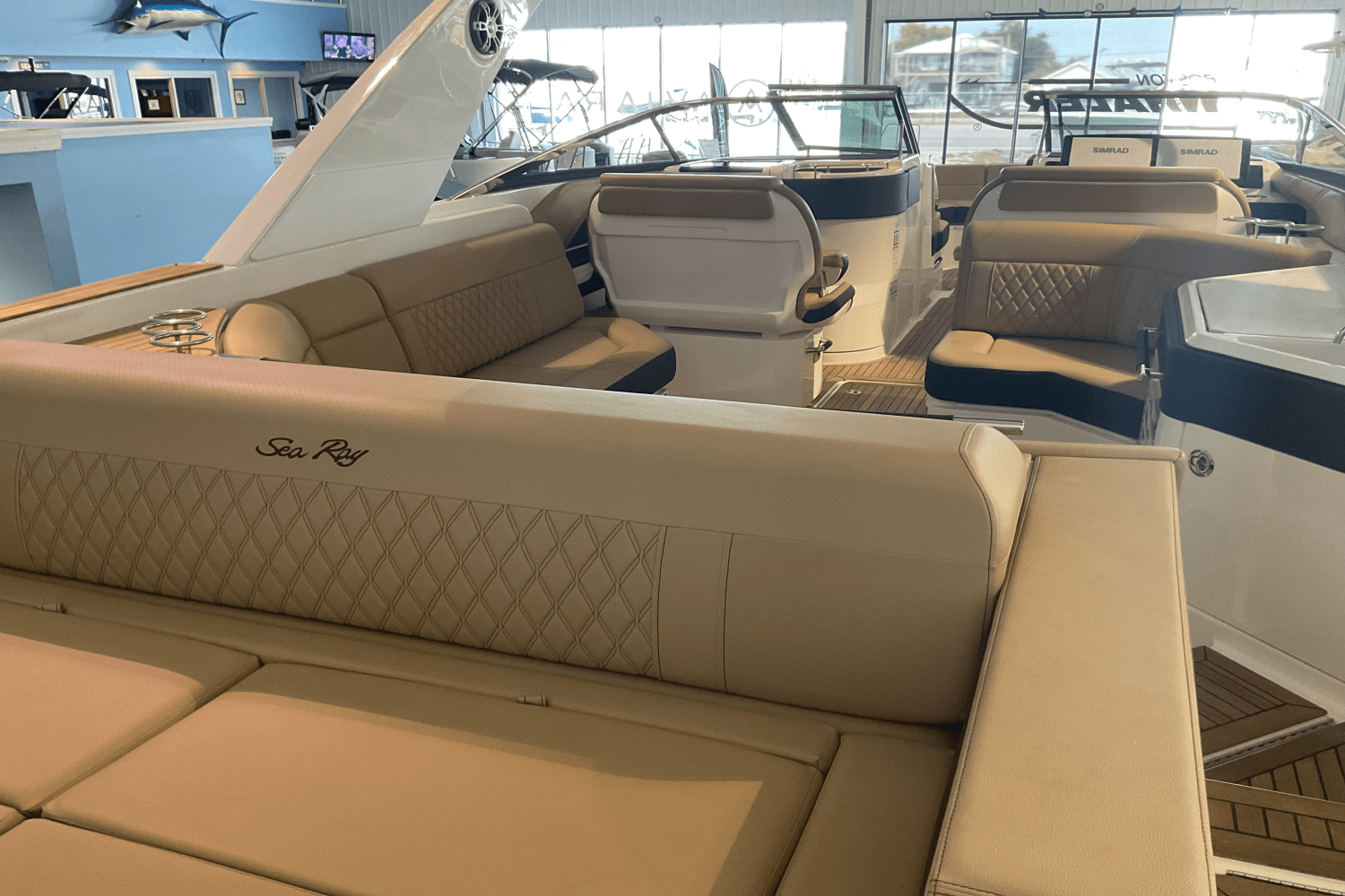 2026 Sea Ray 310SLX-OB Image Thumbnail #9