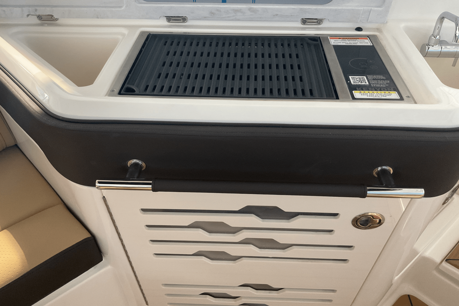 2026 Sea Ray 310SLX-OB Image Thumbnail #12