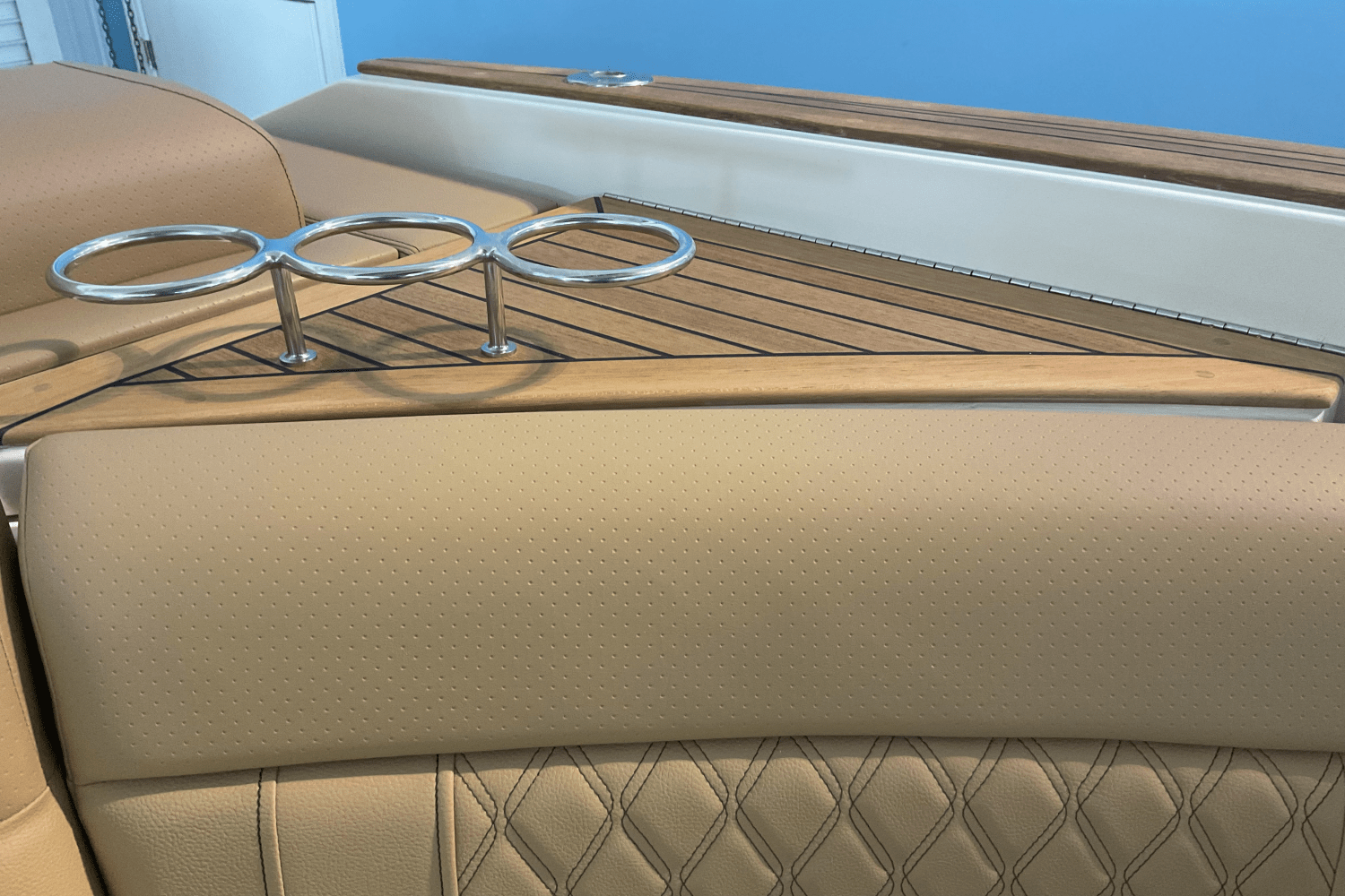 2026 Sea Ray 310SLX-OB Image Thumbnail #33