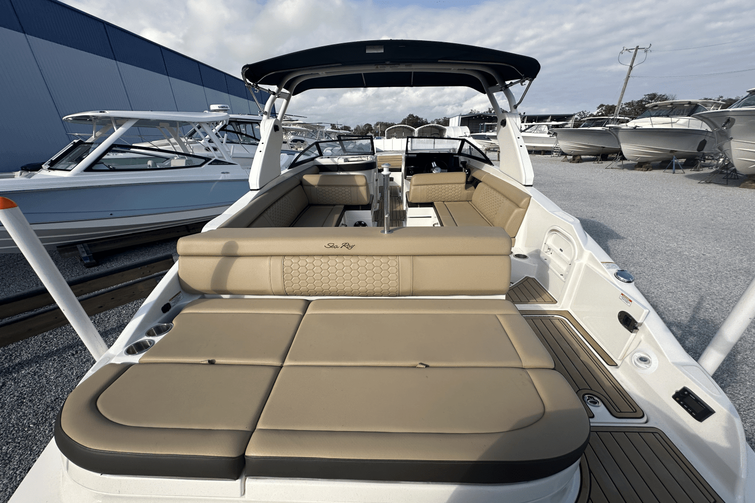 2020 Sea Ray 270 SDX-OB Image Thumbnail #43