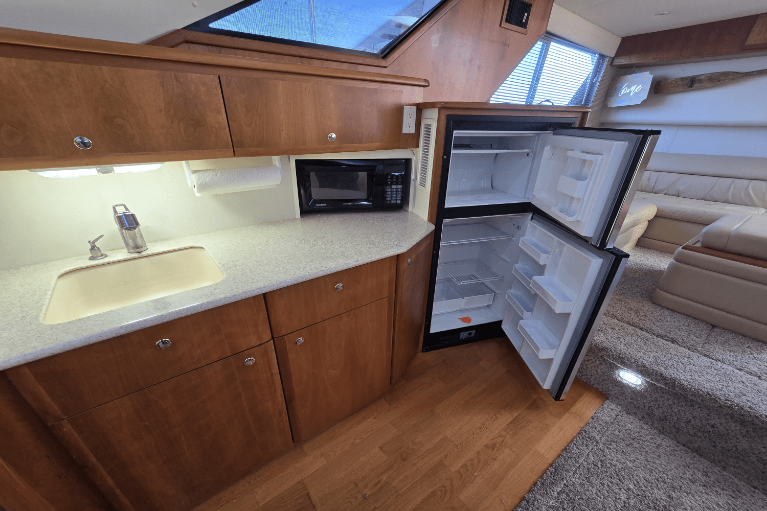 2001 Silverton 392 MOTOR YACHT Image Thumbnail #35