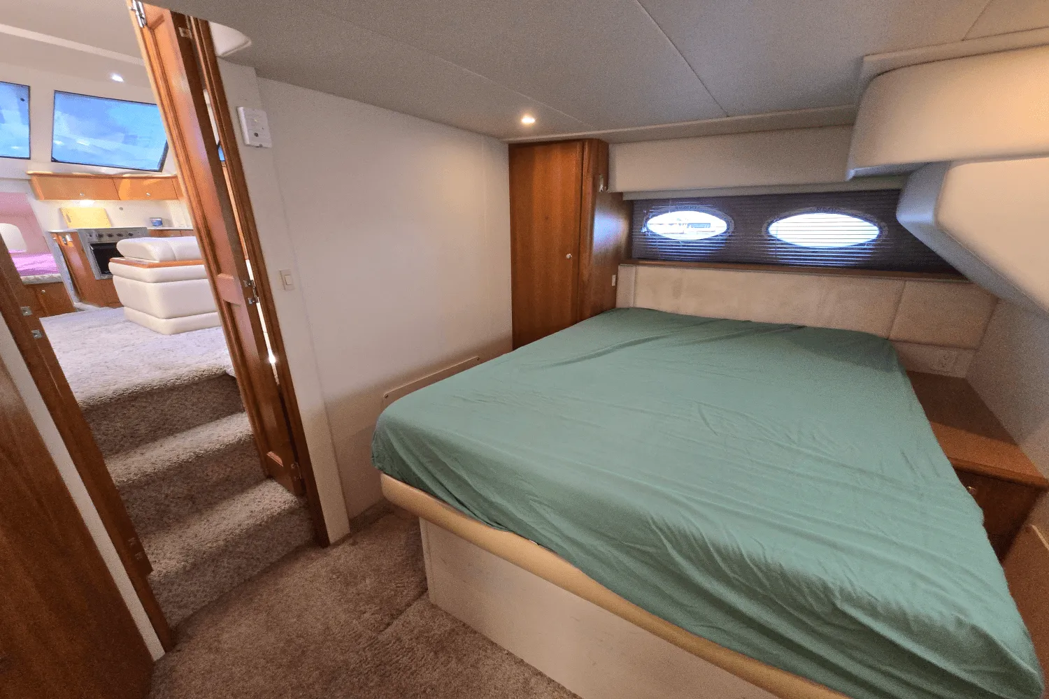 2001 Silverton 392 MOTOR YACHT Image Thumbnail #45