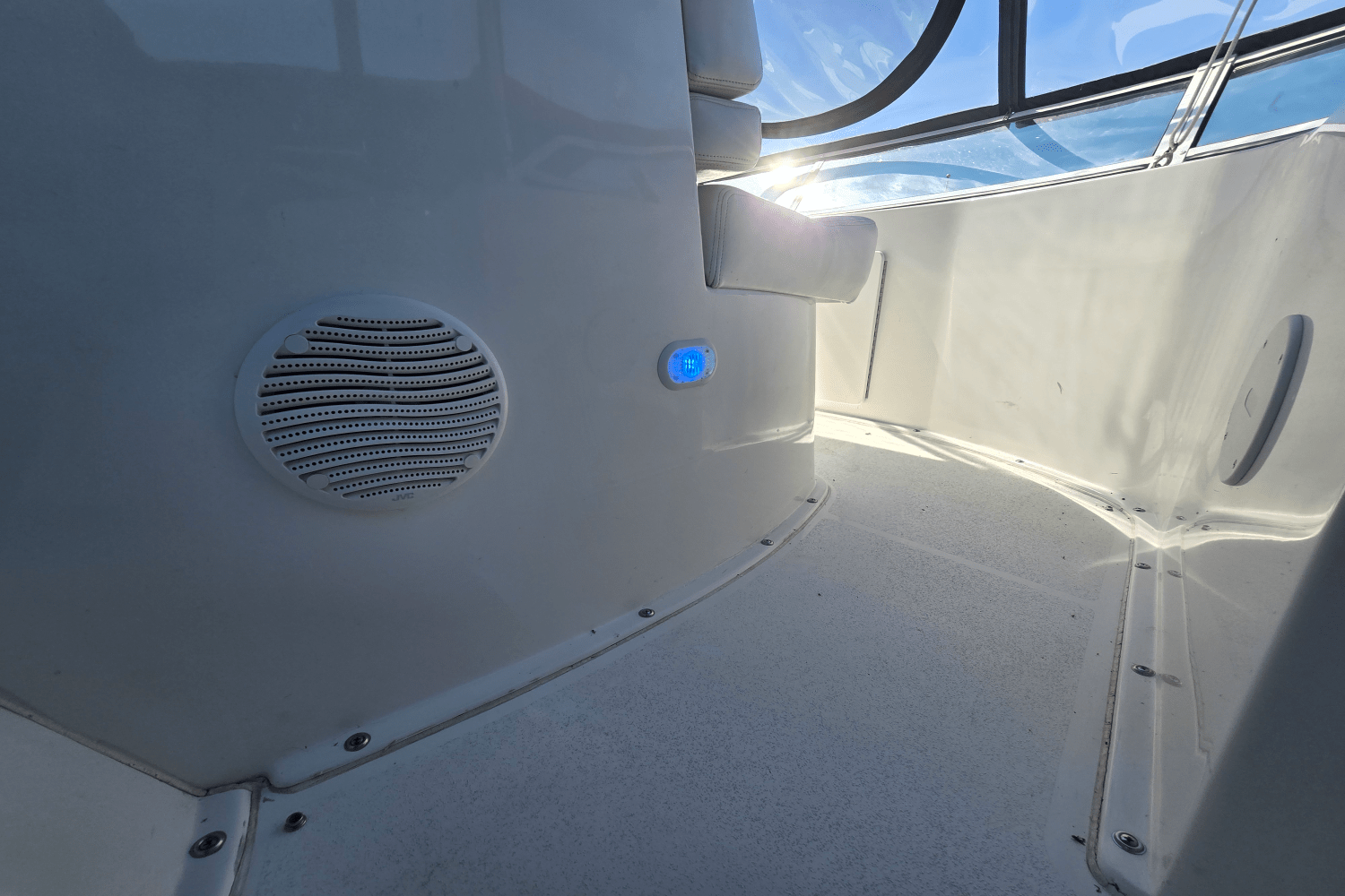 2001 Silverton 392 MOTOR YACHT Image Thumbnail #27