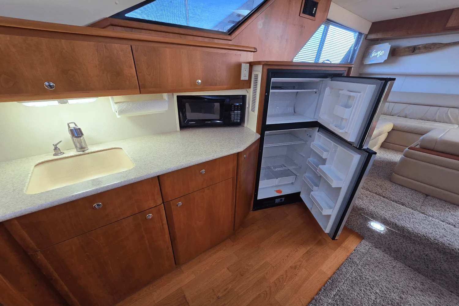 2001 Silverton 392 MOTOR YACHT Image Thumbnail #35