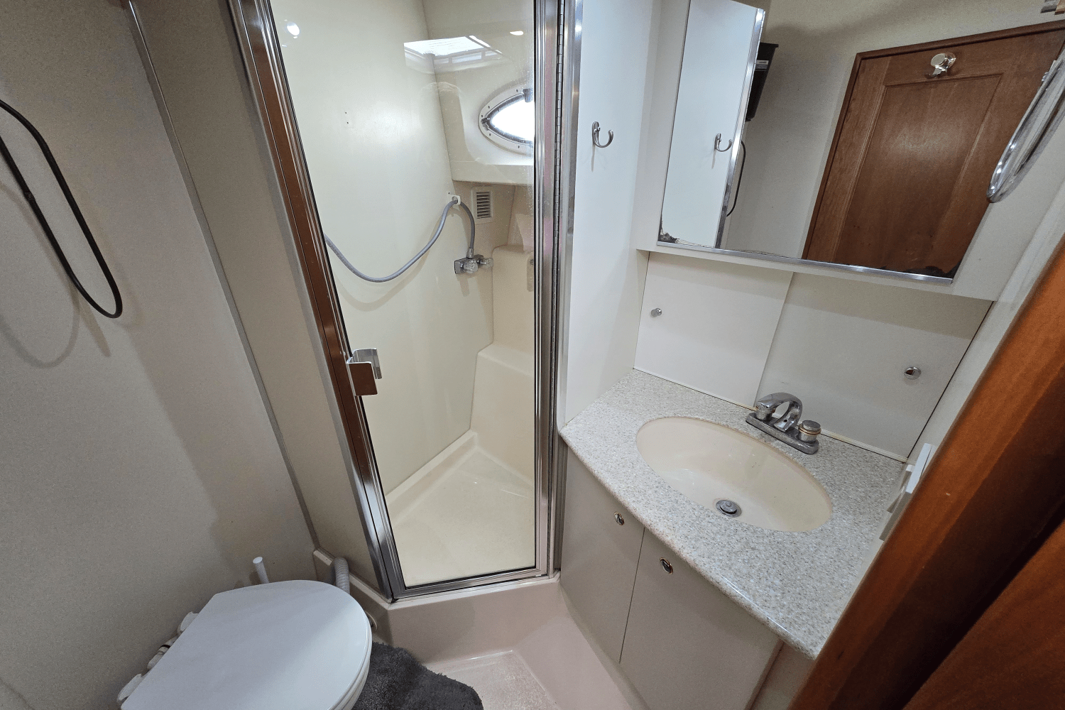 2001 Silverton 392 MOTOR YACHT Image Thumbnail #38