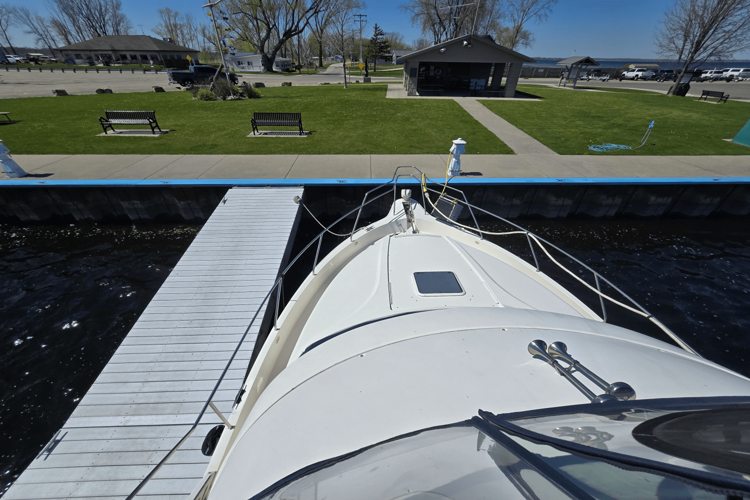 2001 Silverton 392 MOTOR YACHT Image Thumbnail #9