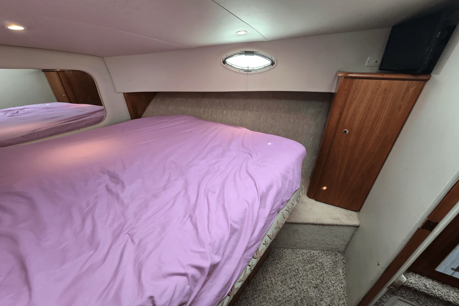 2001 Silverton 392 MOTOR YACHT Image Thumbnail #39