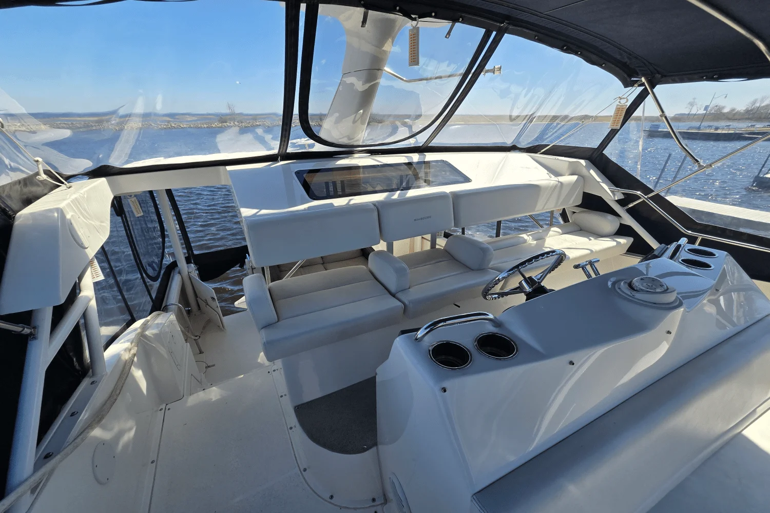 2001 Silverton 392 MOTOR YACHT Image Thumbnail #16