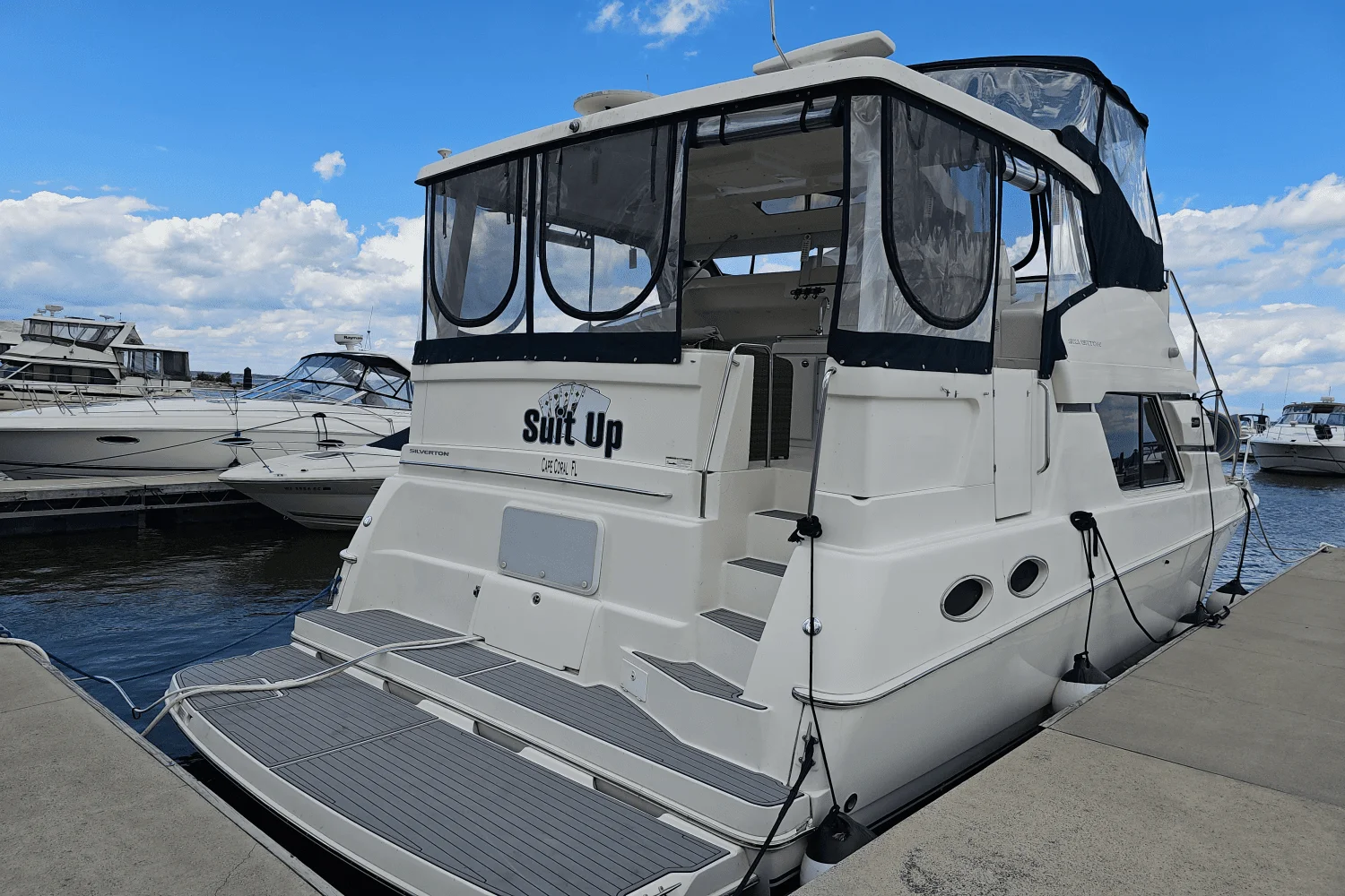 2001 Silverton 392 MOTOR YACHT Image Thumbnail #8