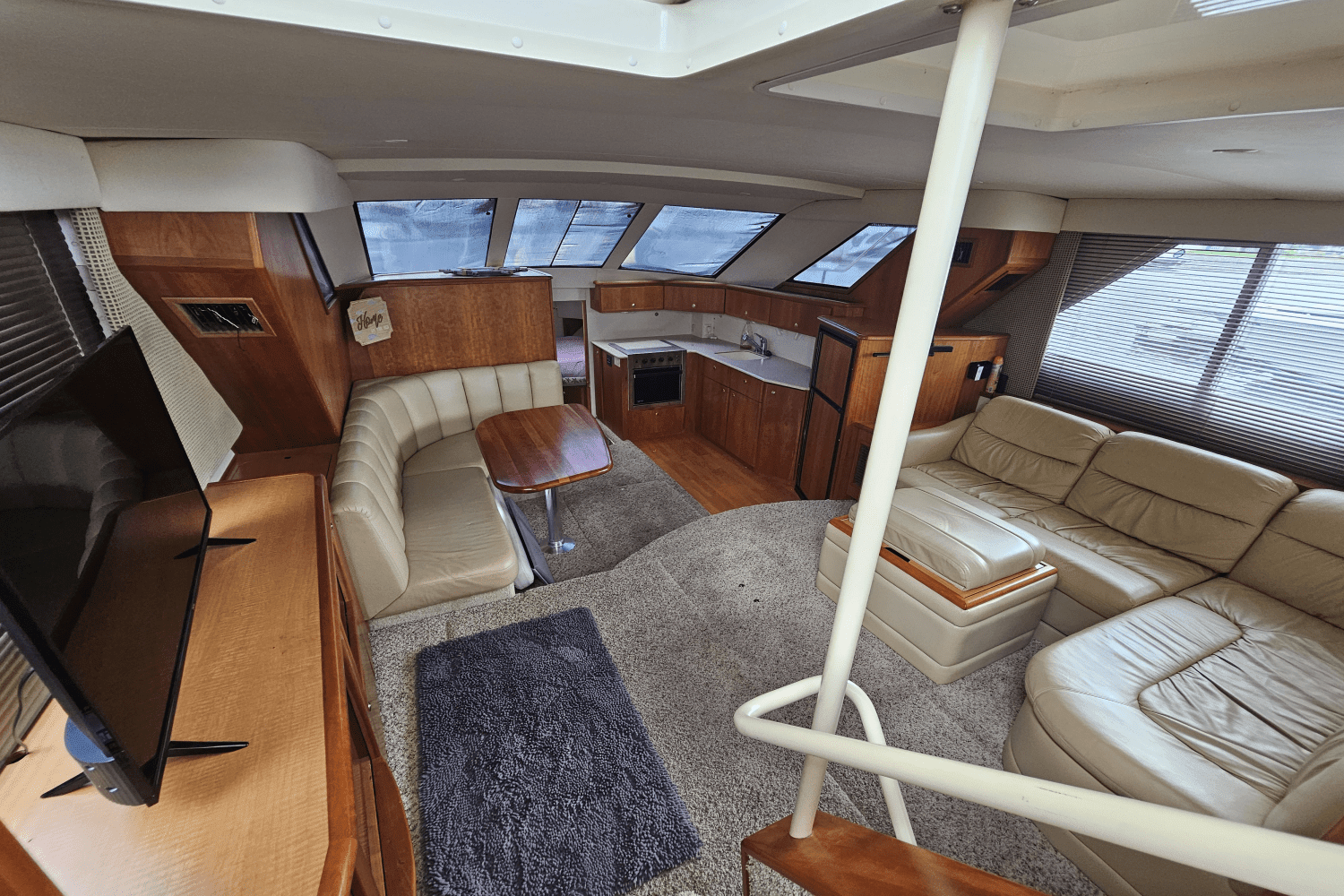 2001 Silverton
                                                             392 MOTOR YACHT Image Thumbnail #14