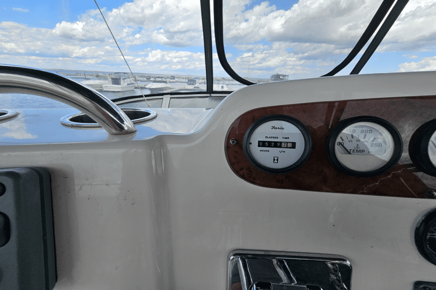 2001 Silverton
                                                             392 MOTOR YACHT Image Thumbnail #10