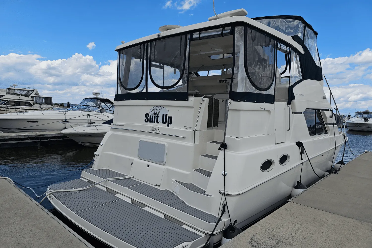 2001 Silverton 392 MOTOR YACHT Image Thumbnail #8