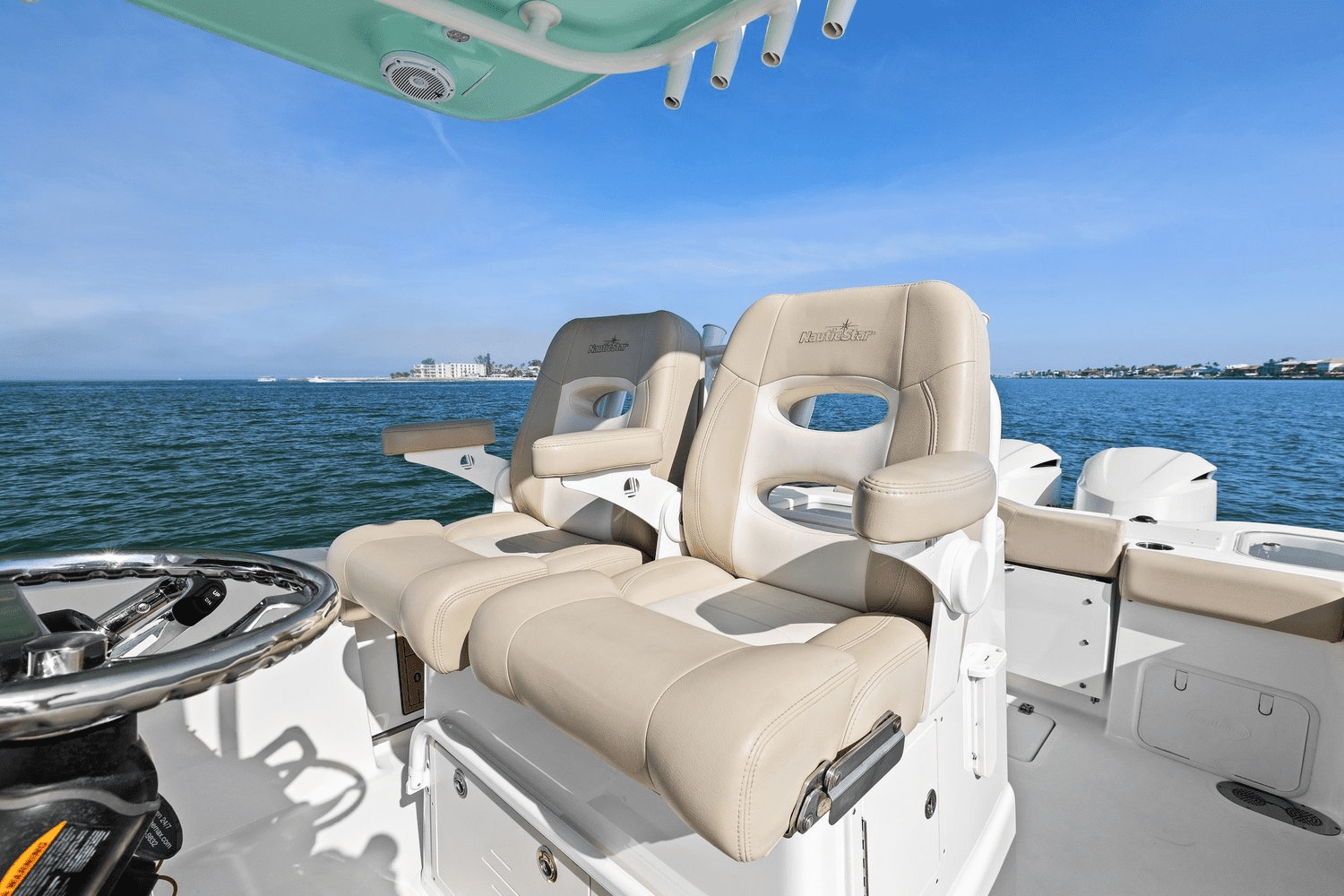 2021 NauticStar 28 XS Image Thumbnail #46