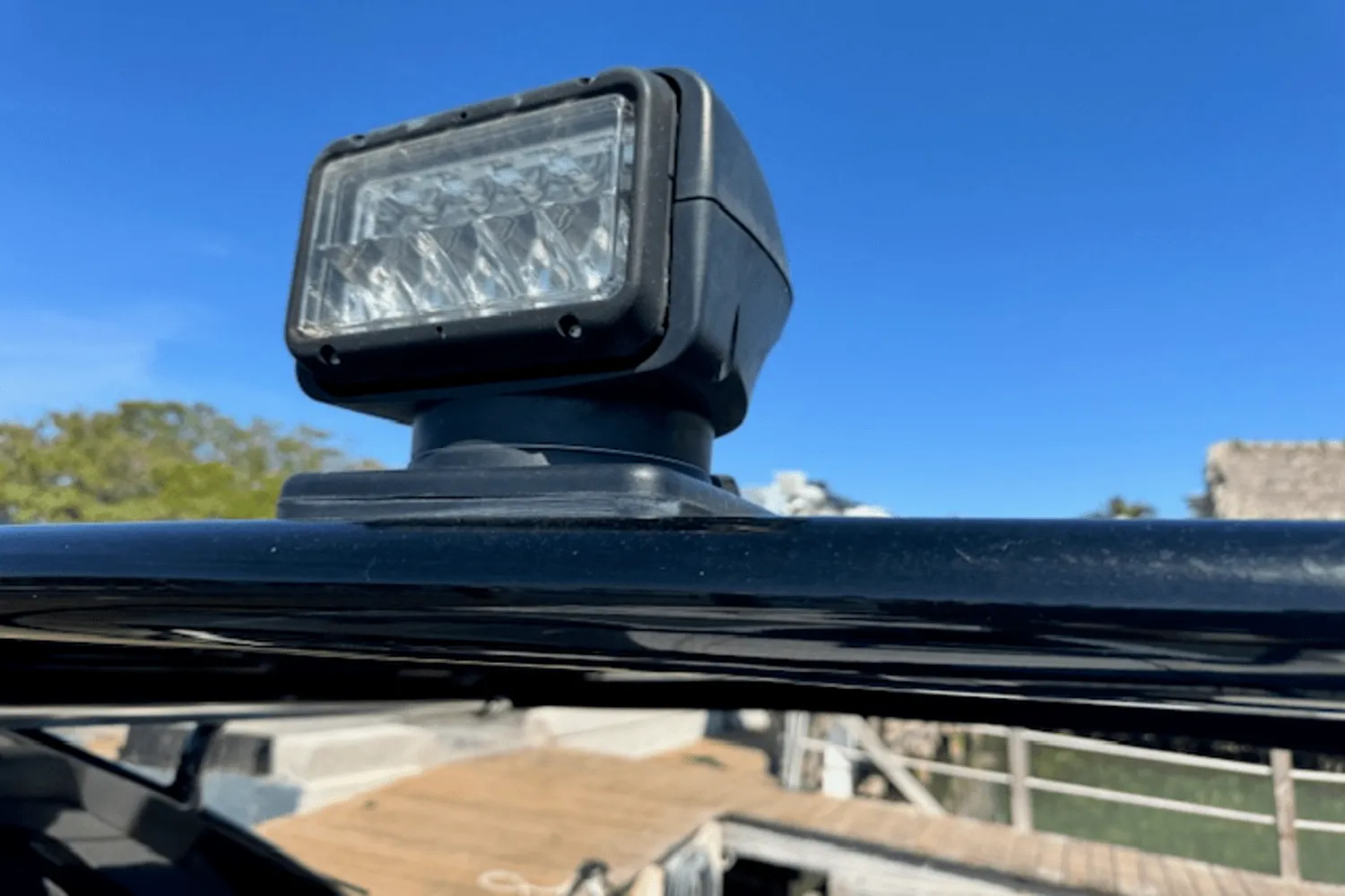 2019 Cruisers Yachts 338 GLS OB Image Thumbnail #6