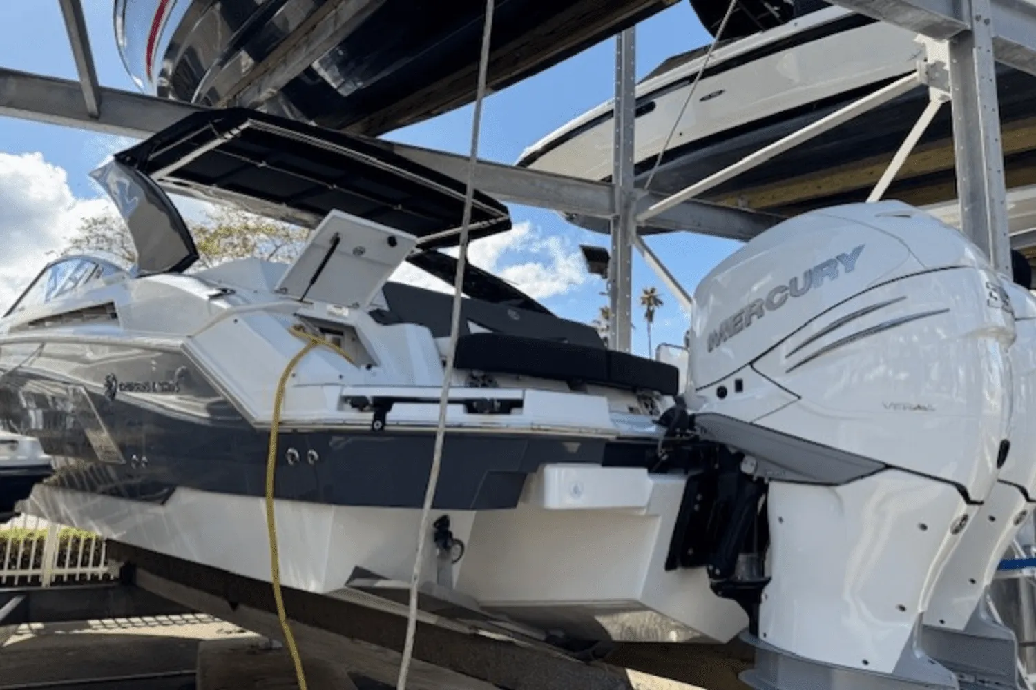 2019 Cruisers Yachts 338 GLS OB Image Thumbnail #63