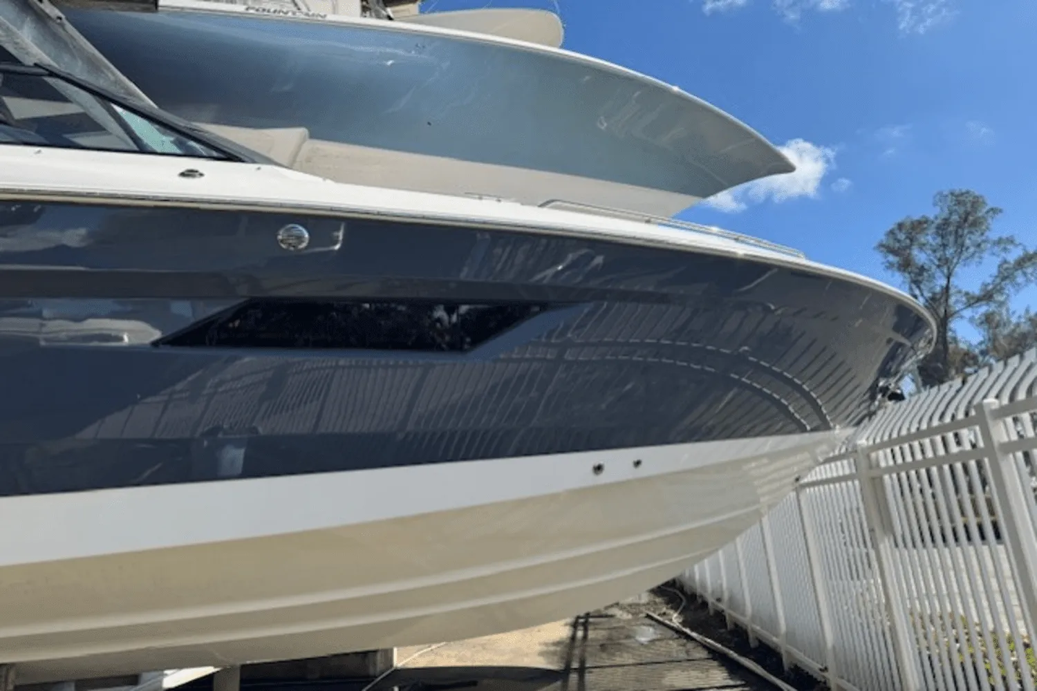 2019 Cruisers Yachts 338 GLS OB Image Thumbnail #61