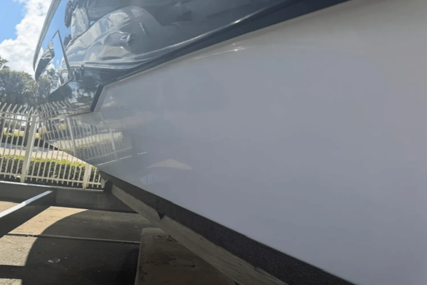 2019 Cruisers Yachts 338 GLS OB Image Thumbnail #15