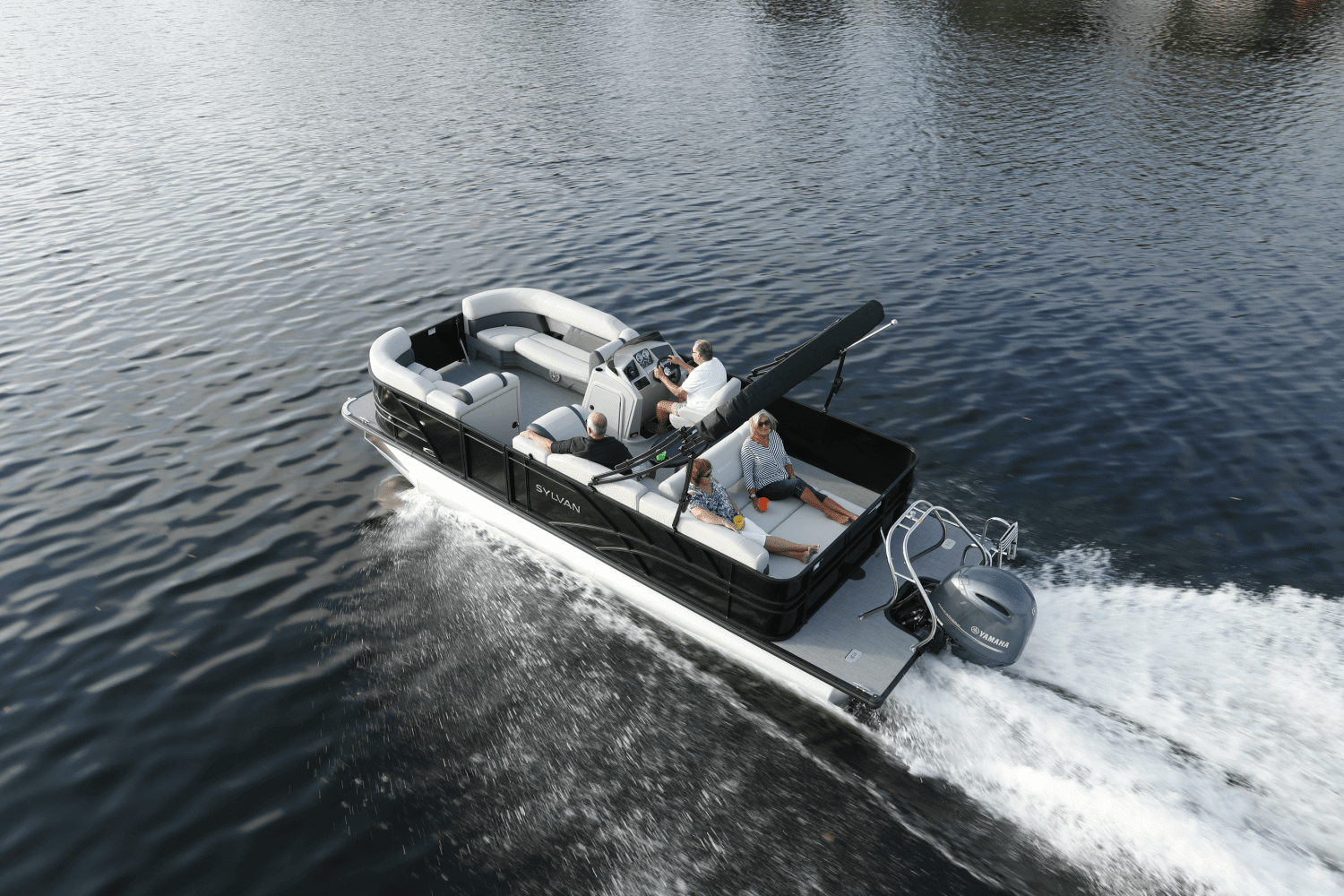 2025 Sylvan MIRAGE 822 Image Thumbnail #1