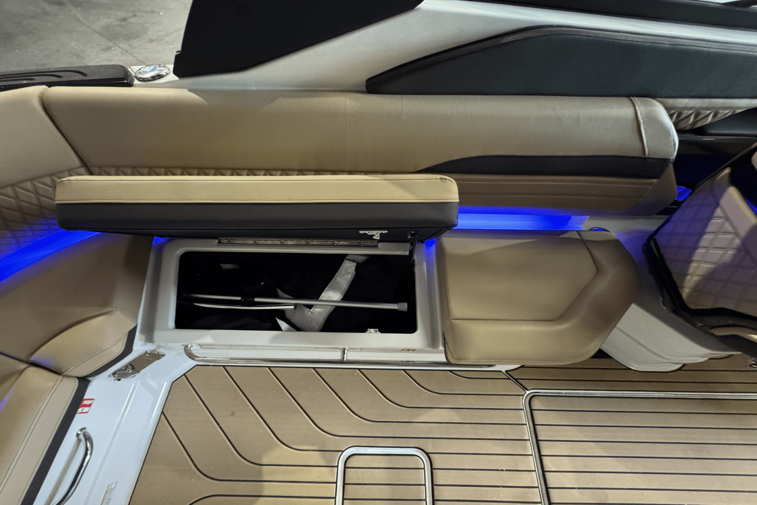 2025 Sea Ray SLX 280 Image Thumbnail #34