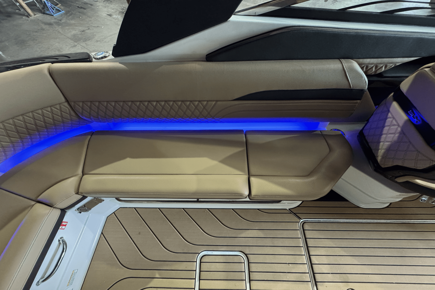 2025 Sea Ray SLX 280 Image Thumbnail #33