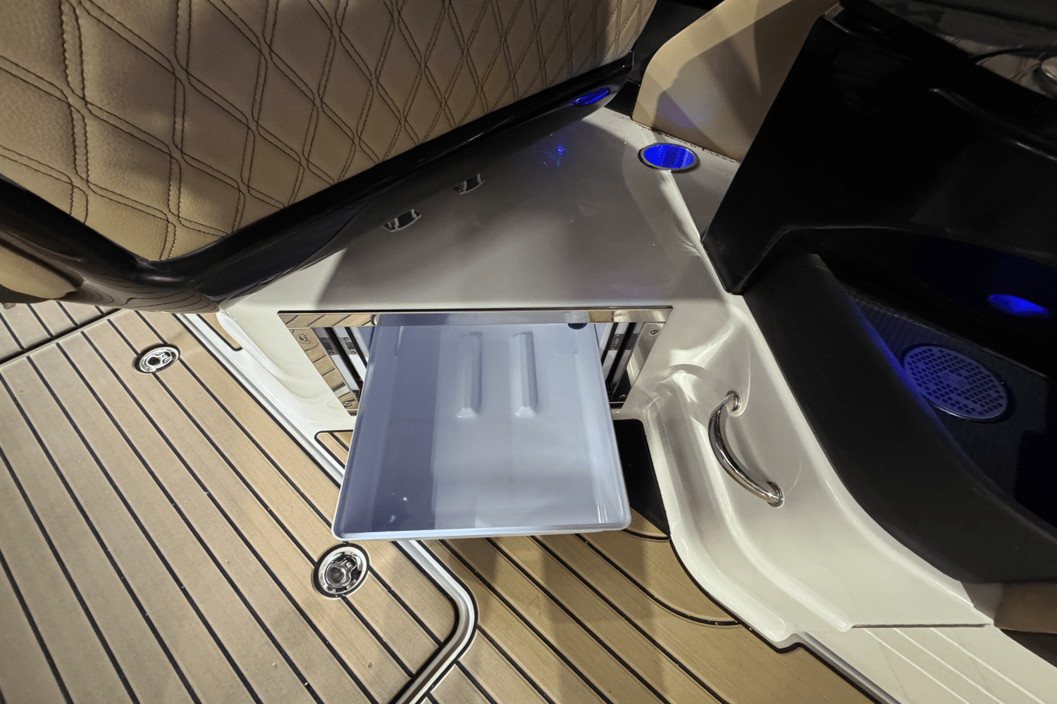 2025 Sea Ray SLX 280 Image Thumbnail #31