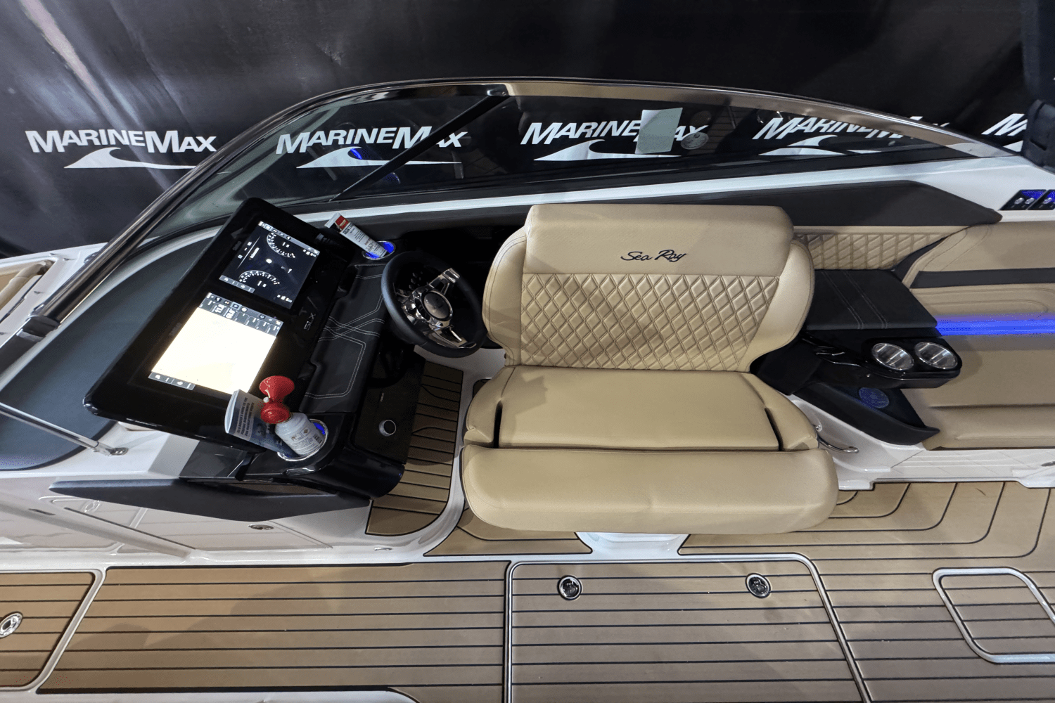 2025 Sea Ray SLX 280 Image Thumbnail #45