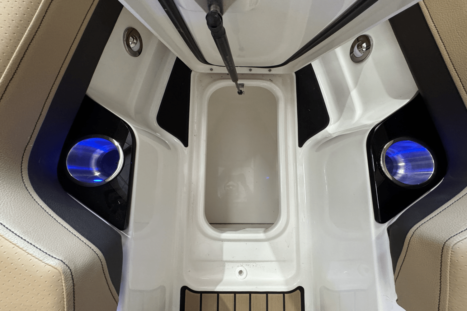 2025 Sea Ray SLX 280 Image Thumbnail #61