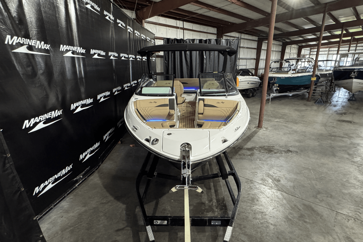 2025 Sea Ray SLX 280 Image Thumbnail #1