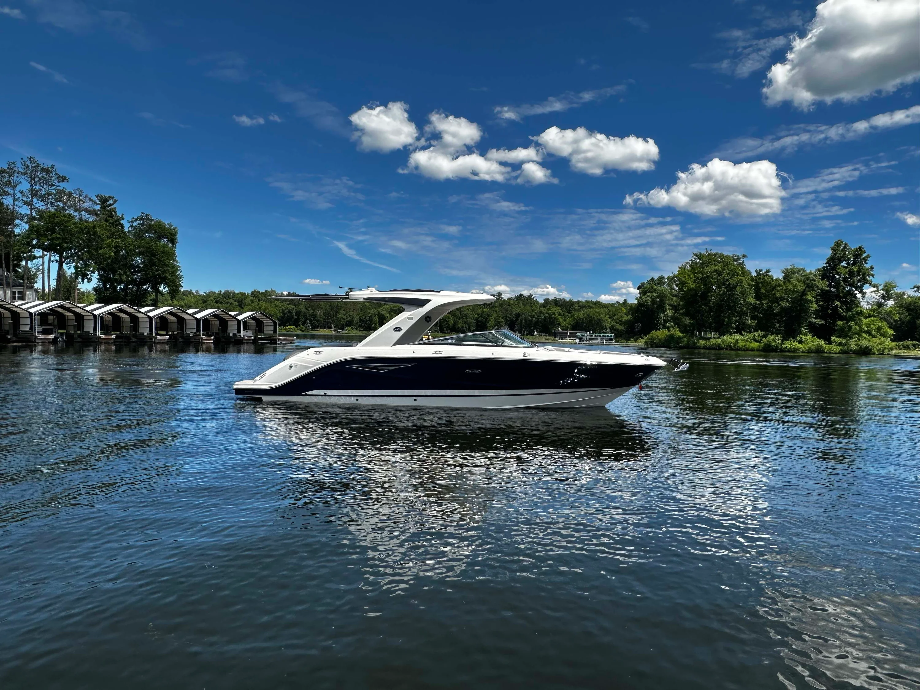 2026 Sea Ray SLX 310 Image Thumbnail #0