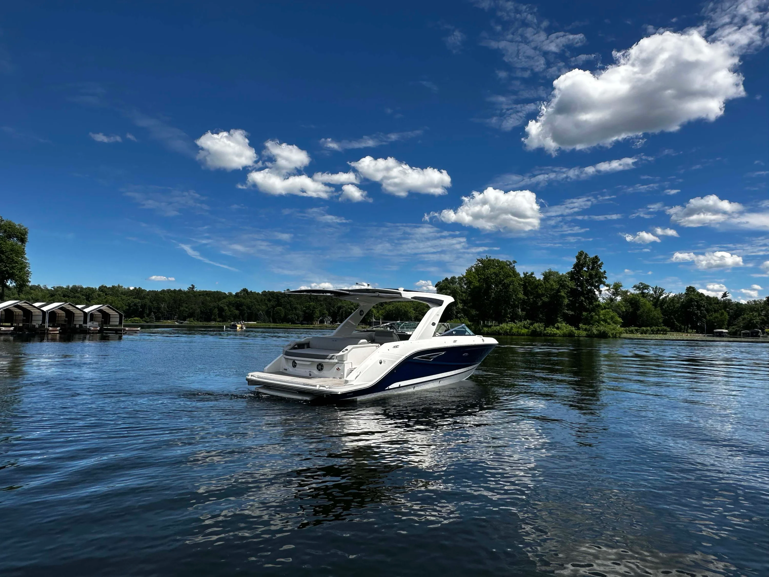 2026 Sea Ray SLX 310 Image Thumbnail #1