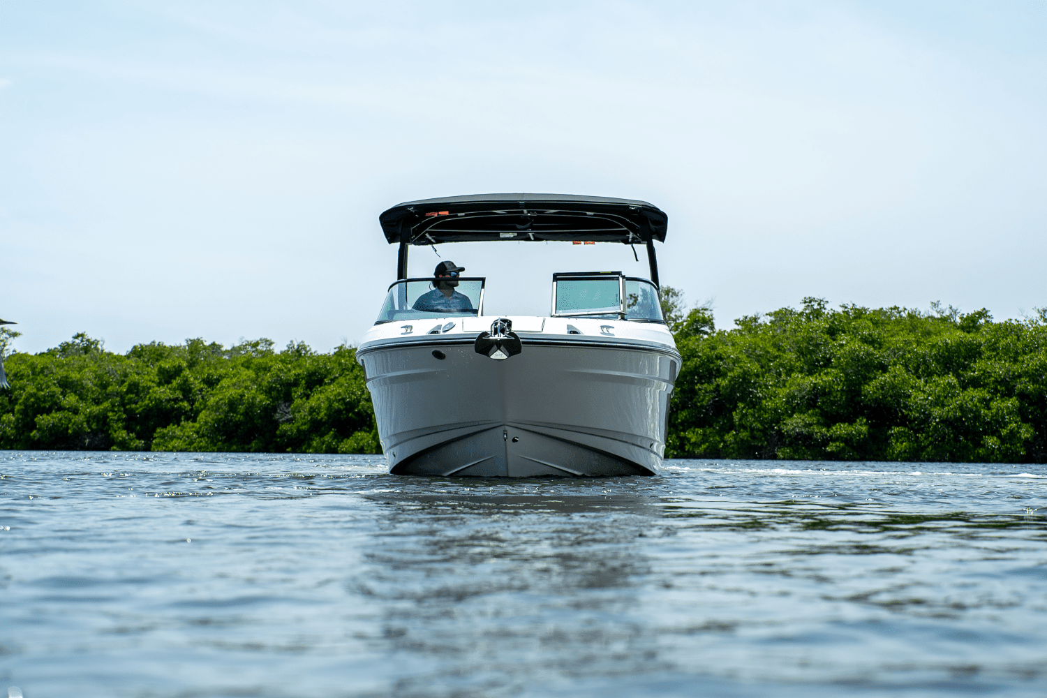 2025 Sea Ray SLX 280 Image Thumbnail #26