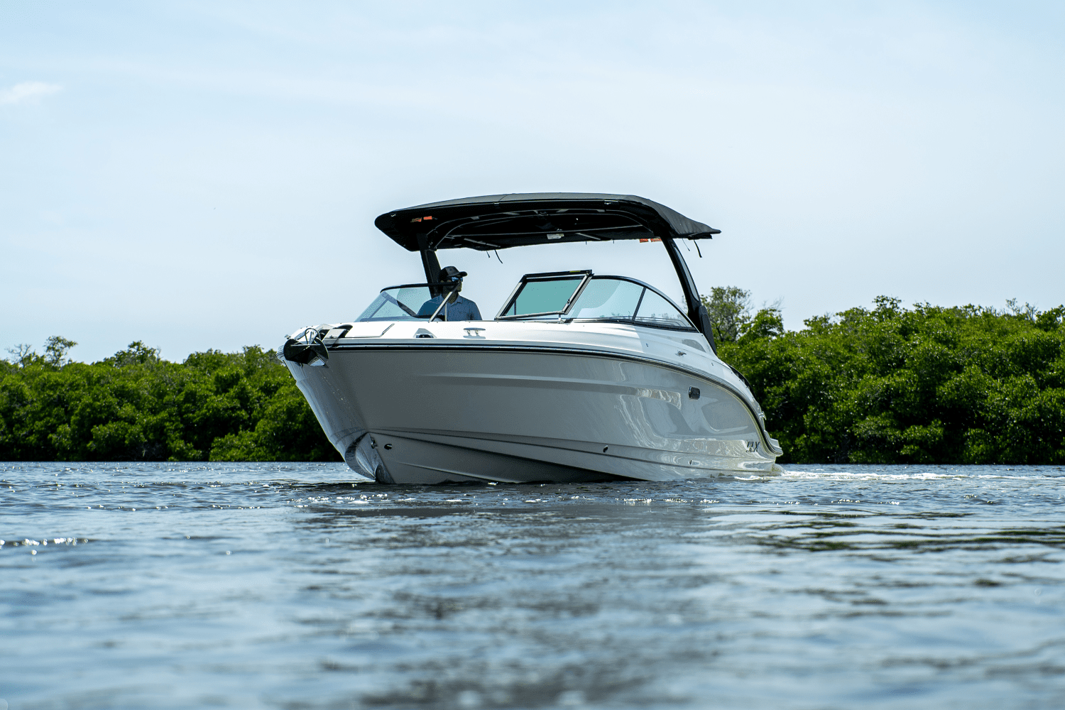 2025 Sea Ray SLX 280 Image Thumbnail #25