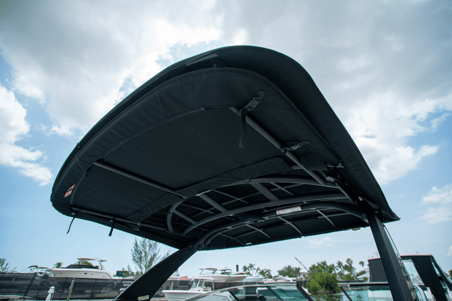 2025 Sea Ray SLX 280 Image Thumbnail #7