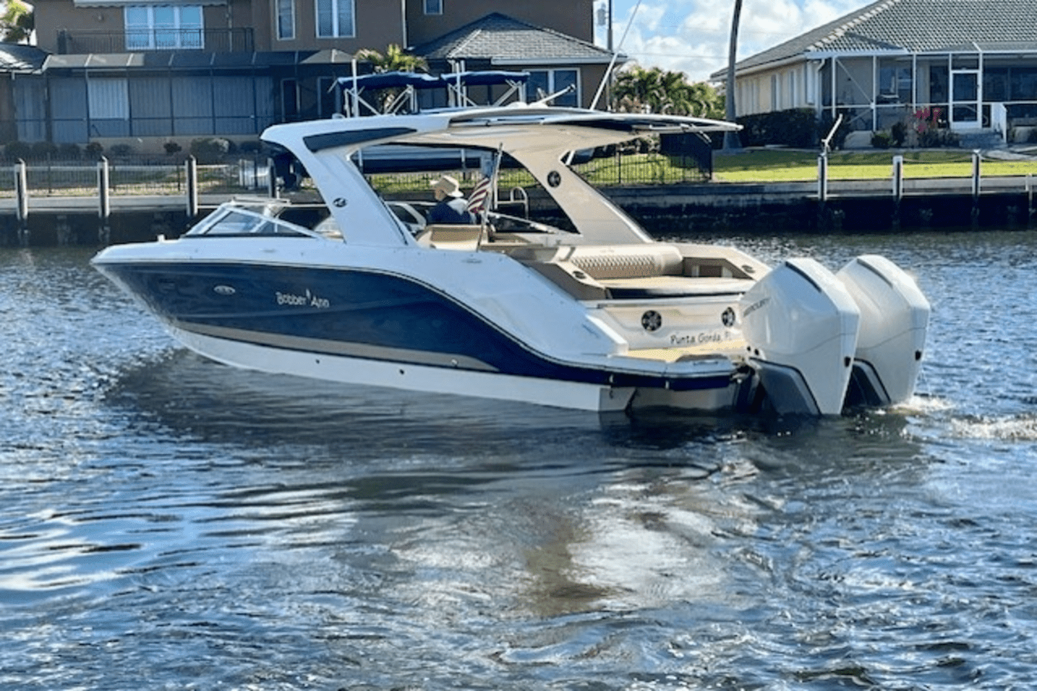 2019 Sea Ray 310 SLX OB Image Thumbnail #11